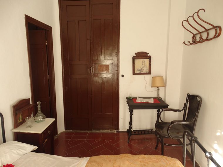 Habitaciones de Lorca en el Hotel España (Lanjarón, Alpujarra de Granada)